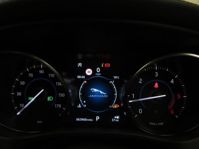 2019 Jaguar F-pace