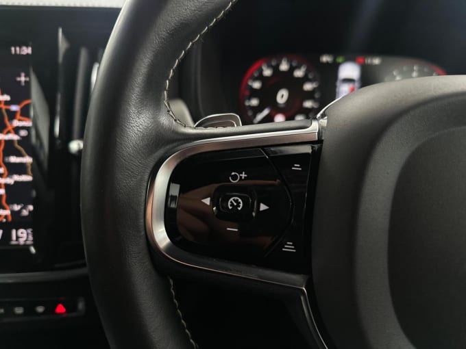 2019 Volvo S90