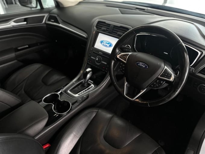 2015 Ford Mondeo