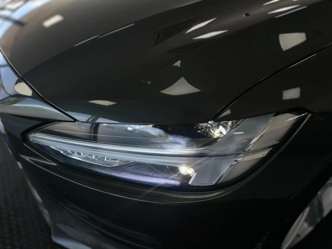 2020 Volvo S90