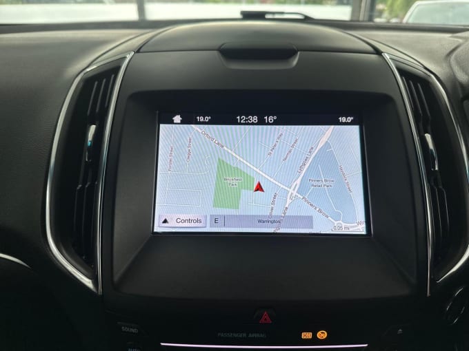 2019 Ford Edge