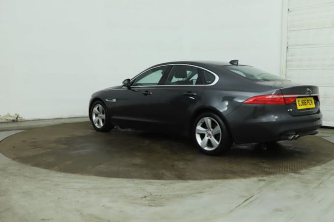 2016 Jaguar Xf