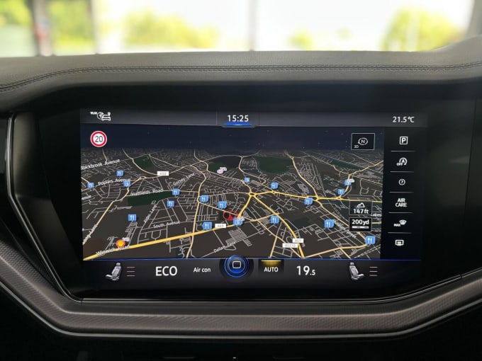 2022 Volkswagen Touareg