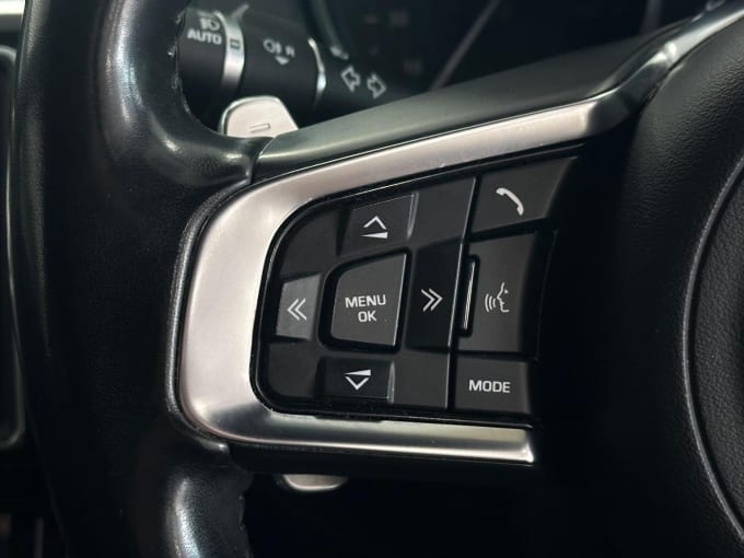 2017 Jaguar Xe