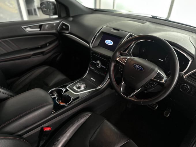 2019 Ford Edge