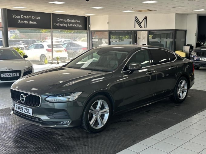 2020 Volvo S90