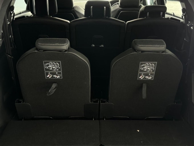 2020 Peugeot 5008