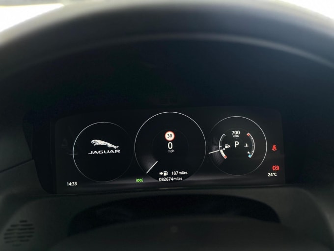 2017 Jaguar Xf