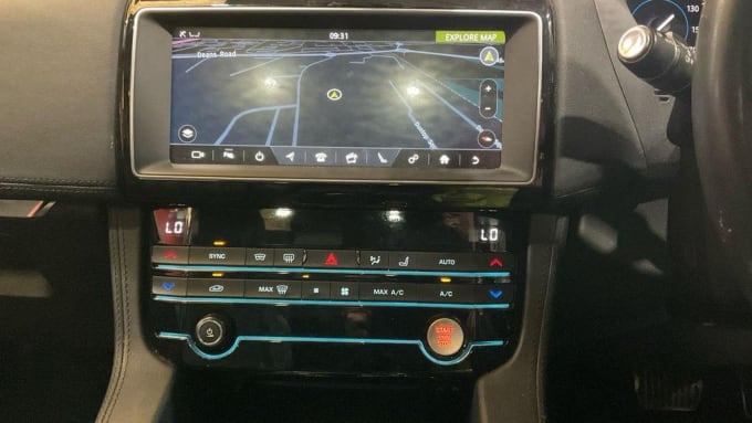 2019 Jaguar F-pace