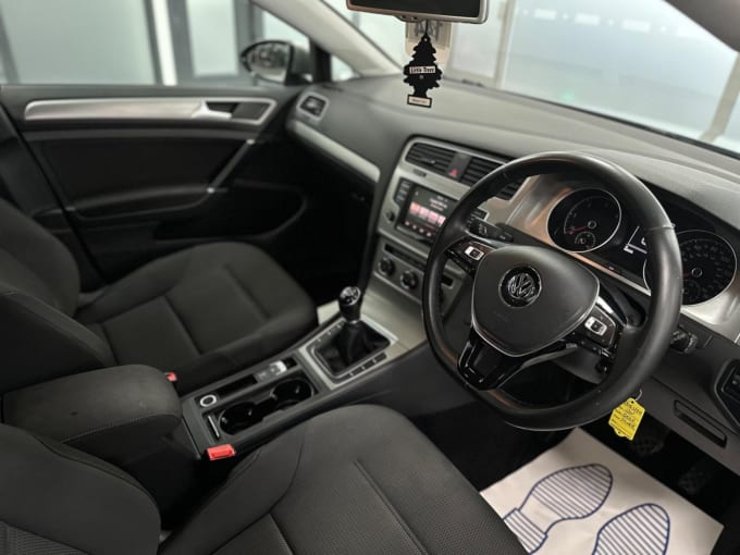 2016 Volkswagen Golf