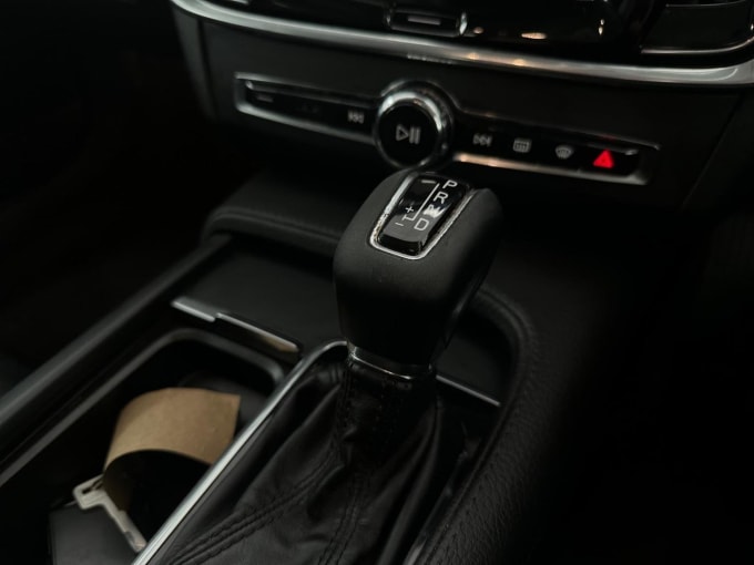 2020 Volvo S90
